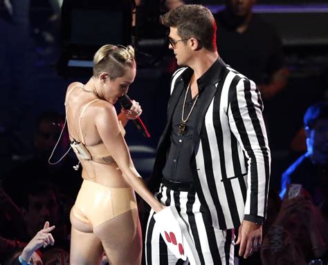 We're entertainers, and the vmas is the perfect place for a little. Robin Thicke And Paula Patton Split: Is Miley Cyrus ...