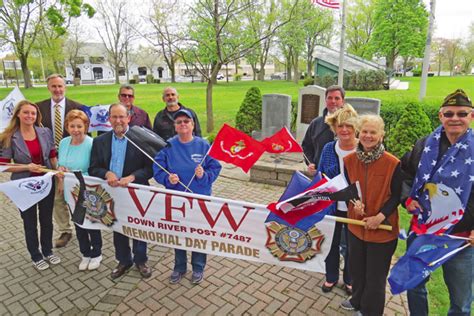 A swath of creative memorial service ideas to help you personalize a funeral or life celebration. Memorial Day observance grows in Lewiston