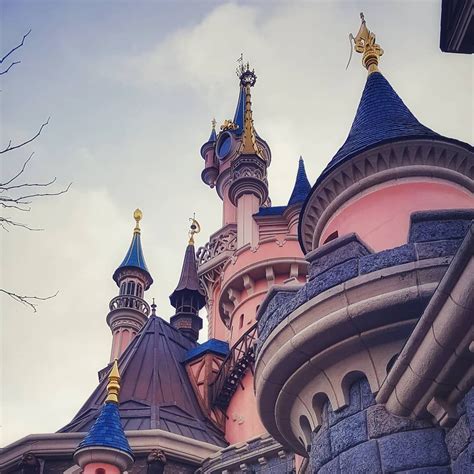 Disney has allegedly declined bribes of up to $40,000 for just one night in the exclusive suite, so . °o° Sleeping Beauty Castle °o° @disneylandparis # ...