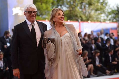 She went on to lead and star in several more films. Simona Izzo e Tognazzi, pazzi di gelosia: "A volte ci ...