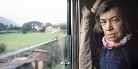 Patricia highsmith 1 was an american novelist and short story writer widely known for her psychological thrillers, including her series of five novels featuring the character tom ripley. Patricia Highsmith: piękno tkwi w szaleństwie - Wiadomości