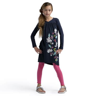 From fashion to toys and lifestyle, these influencers really set the trends for kids all over the world. Cute Kids Fashion Blog: Tea Collection Spring 2012