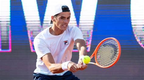 He is a younger brother of guillermo coria. Federico Coria avanzó en Portugal y Guido Pella fue ...