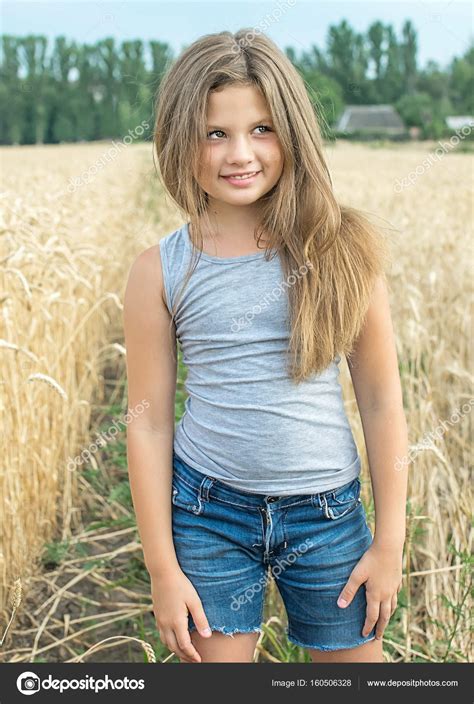 25 most successful and famous petite models of all time. Petite Models : {PETITE MODELING} 3 Reasons Why Short Models FAIL! - YouTube : Also, cuteness ...