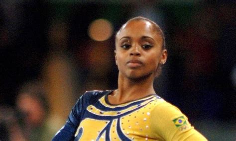 A ginasta daiane dos santos denunciou atos de racismo velado que sofreu em seus tempos de atleta profissional na seleção olímpica brasileira. As rotas: do sonho às metas de pódio do Brasil na Rio-2016 ...