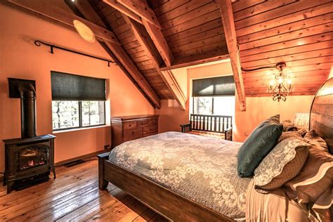 All cabins are log cabins or log style cabins. Pet-Friendly Cabin Rental in Flagstaff, Arizona
