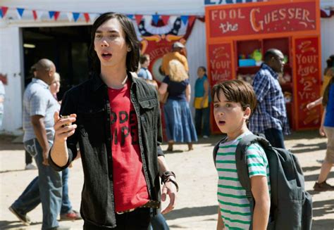 Diary of a wimpy kid: Movie review: 'Wimpy Kid' series hits bottom on 'Long Haul ...