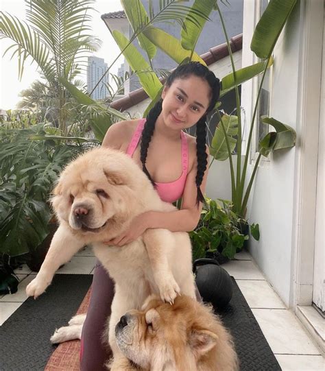 Denise chariesta is from indonesia who is widely known for being active on social media. Suka Ngaku Orang Kaya, 10 Potret Rumah Denise Chariesta ...