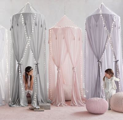 The canopy voile panel is made of 100 percent polyester and includes a rod pocket. Cotton Voile Play Canopy - Lilac