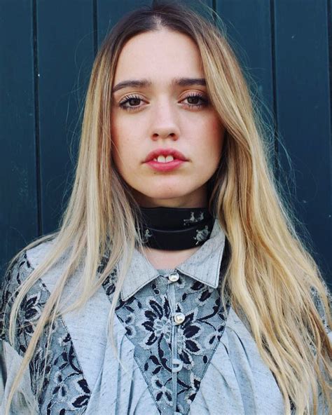 Aimee lou wood is from manchester, england. Aimee Lou Wood - Actor - CineMagia.ro