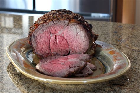 Roast at 350° to desired degree of doneness (325°in convection oven). Vegetables To Pair With Prime Rib Roast Beef - Heather ...