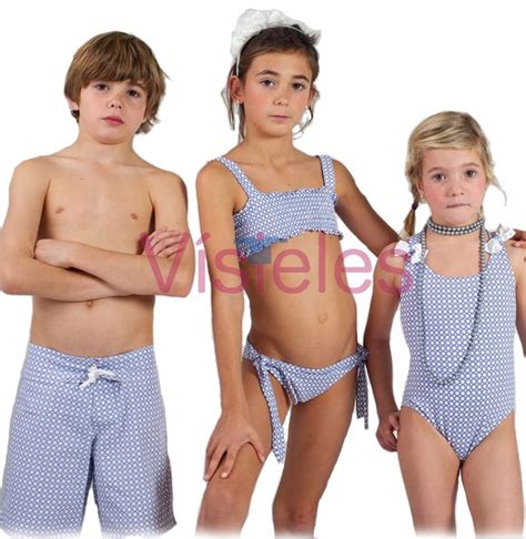 Gracias a tucana kids he conseguido bañador para la mayor haciendo juego con el culetin de la pequeña y con las rebajas. Tucana kids azul 2012 | SWIMWEAR | Pinterest | Kid