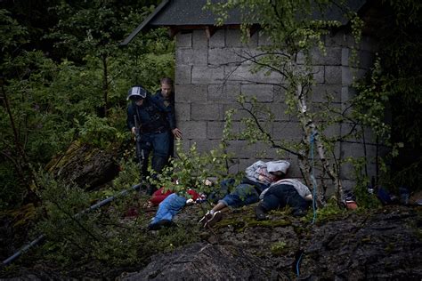 'memory wound' is the winning design by swedish artist jonas dahlberg that will memorialize the 69 people killed at a utøya youth camp by anders behring breivik in 2011. Utøya - Niclas Hammarström