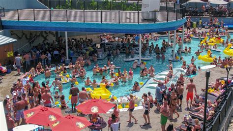 Louis county executive sam page issued a statement on tuesday telling residents of his county that, if they were at the lake party this past weekend, they. Bachelorette Party Guide to Lake of the Ozarks