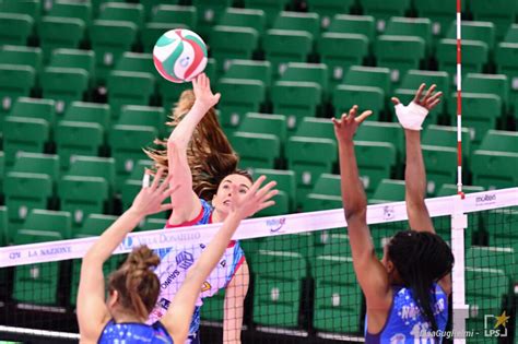 Volley by roberto muliere on 18 agosto 2019 add comment catania fivb nazionale italiana volley femminile photo gallery qualificazione olimpica stefano melli. Volley femminile, le migliori italiane della quarta ...