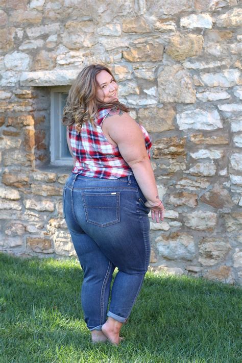 Mummy busty brunette milf takes his length. PLUS SIZE JEANS FROM THE NEW MELISSA MCCARTHY LINE AT HSN ...