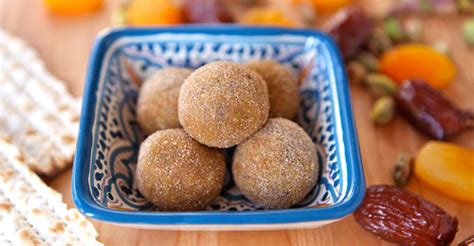 From a mouthwatering brisket to matzoh ball soup, these recipes are easy and delicious. 9 Passover Recipes You'll Want to Eat All Year Long ...