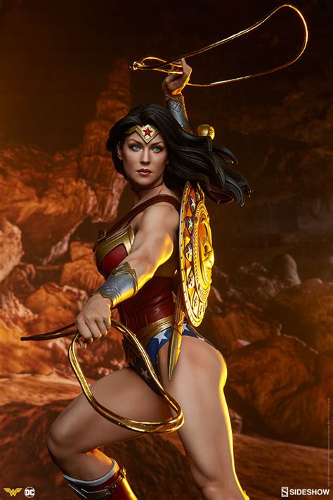 Gal gadot, chris pine, kristen wiig and others. DC Comics Wonder Woman Statue by Sideshow - The Toyark - News