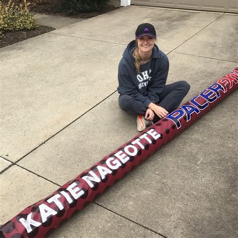 Katie nageotte celebrates with the united states flag after winning gold in the women's pole vault. Katie Nageotte on Twitter: "Beyond obsessed with my new ...