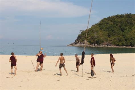 Der ngwe saung strand von myanmar ist zweifellos einer der besten strände in westseite südostasiens, wo sie bis 18 uhr die sonne und ein warmes schwimmbad genießen können. De tropische stranden van Myanmar