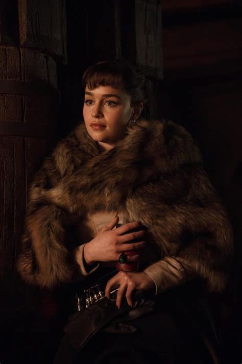 She'll keep you on your toes, says clarke, 31, of her role as qi'ra in the film, in theaters friday. Why I Want My Daughters to Be Like Emilia Clarke | A SOLO ...