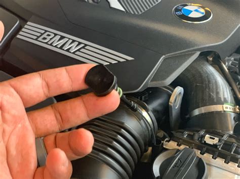Bmw continuously approves specific oils after the warning lamp in sae classes. 2008 Bmw X3 Oil Dipstick Location - Thxsiempre