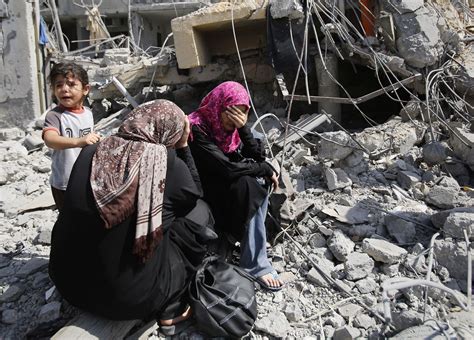 Silahkan para dermawan yang berdonasi kemanusiaan untuk saudara kita di palestina yang menghadapi dua ujian berat: Visualizing health disparities in war and peace: Israel vs ...