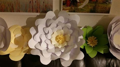 Check spelling or type a new query. Pin by Nadiya on Paper flowers for sale! | Paper flowers ...