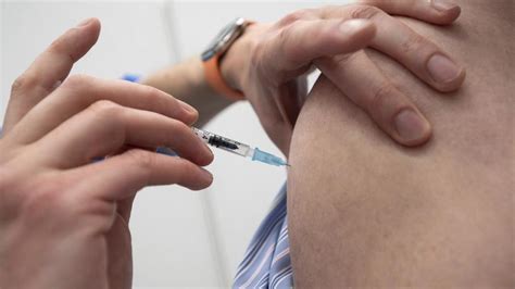 All maltese citizens and all residents of malta with a valid residency card are eligible for the vaccine. Over 30s can apply for Covid-19 vaccine from Tuesday - The ...