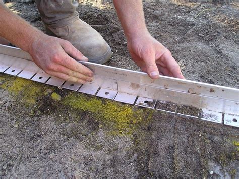 It withstands temperatures up to 400° f, which is generally twice as high as our standard. Link Edge - Aluminium Garden Edging | Garden edging, Metal ...