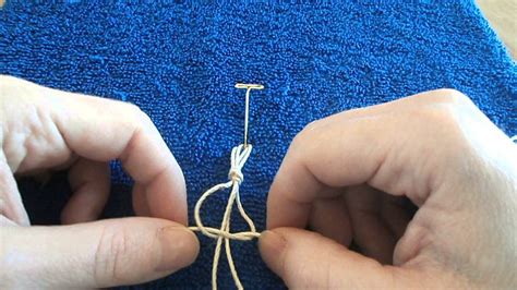 More images for how to tie an arbor knot » How to Tie a Right Half Square Knot AKA Spiral Knot to ...