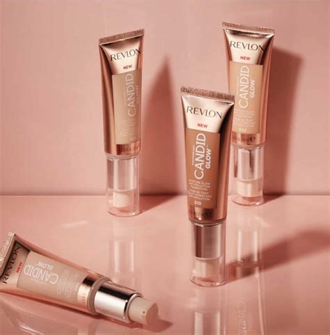 Young and glow foundation spf 45 protects skin from uv rays moisturize skin covers acnes and scars mark serum for skin treatment. Revlon Candid Glow Moisture Glow Foundation | NEW Radiant ...