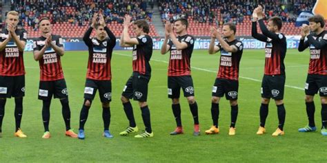 They play in the swiss challenge league, the second tier of swiss football after being relegated from swiss super league. «Szene Aarau» ist Trikot-Sponsor aus Leidenschaft | FC Aarau