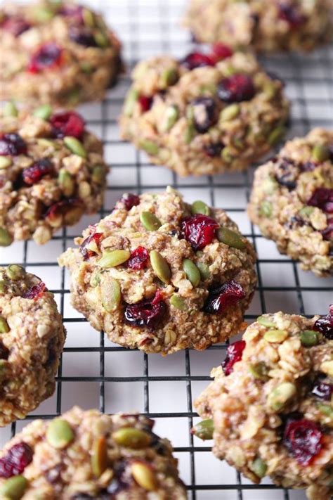 Let the mixture rest for a few minutes (to let the flaxseed and chia seeds thicken the dough). Superfood Breakfast Cookies | Healthy cookies, Food ...