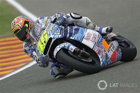 When it come to motogp the first name that come in our mind is valentino rossi. View Valentino Rossi Motorbike Pictures - Kawasaki Ninja US