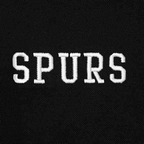 Get the latest tottenham hotspur news, scores, stats, standings, rumors, and more from espn. Tottenham Hotspur FC - Herren Polo-Shirt mit Wappen ...