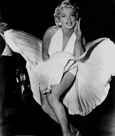 You can also upload and share your favorite marilyn monroe wallpapers. Un'immagine promozionale per Quando la moglie è in vacanza ...