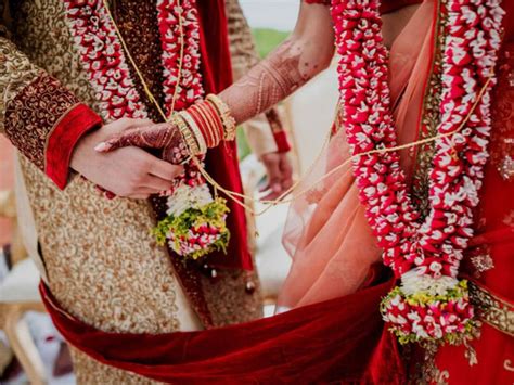 Discover online indian wedding cards for every wedding event, from the sangeet and mehndi to your ceremony and reception. Groom Dies, Over 100 Wedding Guests Contract COVID-19 In India