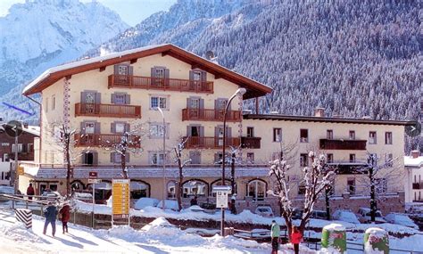 Great savings on hotels & accommodations in canazei, italy. Hotel Canazei → Vi anbefaler disse gode hoteller