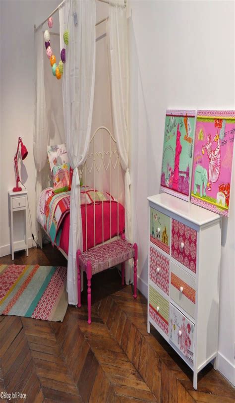 Votre ado en a marre de sa chambre trop gamine, et désire une décoration plus mature ? Incroyable Chambre Fille Ado | Toddler bed, Furniture ...