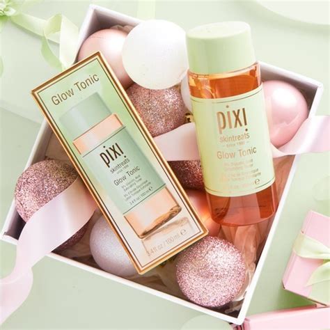 One of the most loved glycolic acid toners on the. Pixi Glow Tonic 100ml (Choose Your Pack) - Beautyspot ...