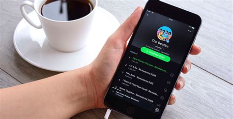 Daftar ini dibuat tidak menggambarkan urutan dari setiap aplikasi.berikut ini adalah beberapa aplikasi lagu tercepat yang dapat digunakan secara gratis. Aplikasi Streaming Musik Terbaik dan Terbaru untuk Smartphone