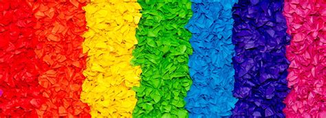 Homosexualität — (griechisch lat.), die geschlechtliche hinneigung zu personen desselben geschlechts, meist auf grundlage einer angebornen perversen empfindung, seltener als folge von ausschweifungen, so daß ungewöhnliche reize zu hilfe genommen werden, um die… … Gay Budapest - Budapest Gay & Lesben Guide - Informationen ...