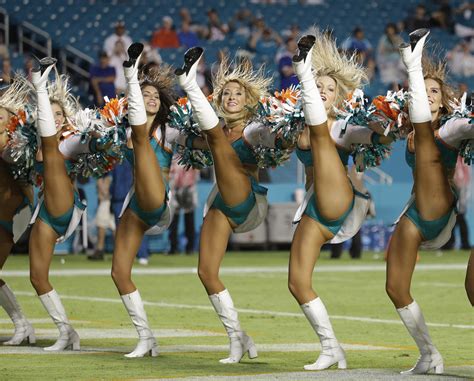 Miami dolphins cheerleaders 2017 swimsuit calendar fashion show. Cheerleaders - Sun Sentinel