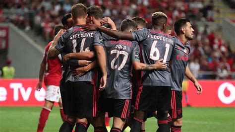 O minuto a minuto do jogo entre o benfica e o braga, no estádio da luz, a contar para os. Braga Benfica Jogo Liga NOS Crónica Futebol 4 Jornada - SL ...