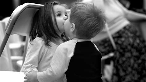 Check spelling or type a new query. Beautiful Love Couple Kiss Pictures Full HD Wallpapers ou ...