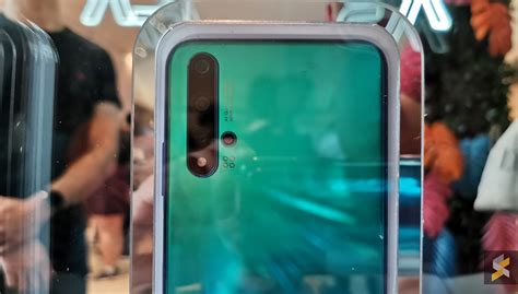 Huawei mobile prices in malaysia. Huawei Nova 5T showcased at KL Fashion Week 2019, to go ...