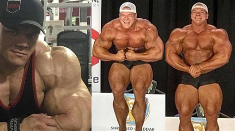 Dallas mccarver was an ifbb professional bodybuilder and sponsored athlete from tennessee, usa. Dallas McCarver 330lb FREAKAZOID Guest Posing - YouTube