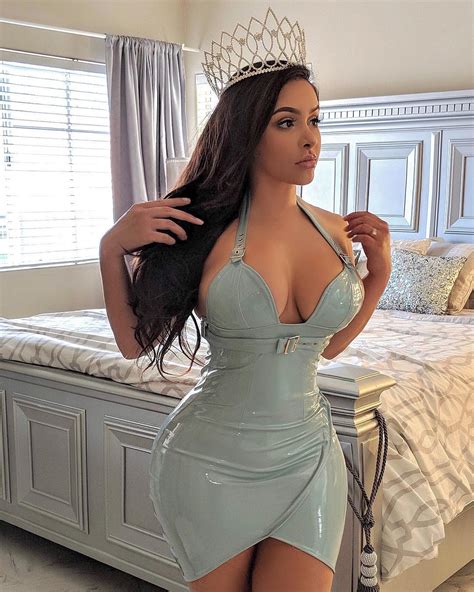 Fiorella zelaya 💎 on instagram: Fiorella Zelaya : whoredrobe