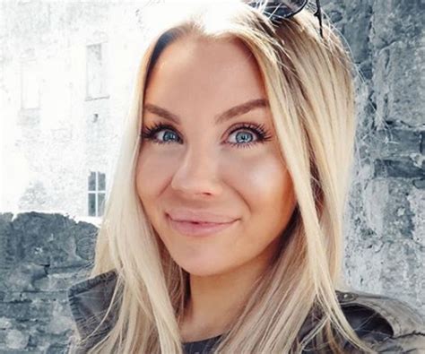 Biljetter till framgångsshowen finns nu att köpa: Therese Lindgren - Bio, Facts, Family of Swedish YouTuber ...